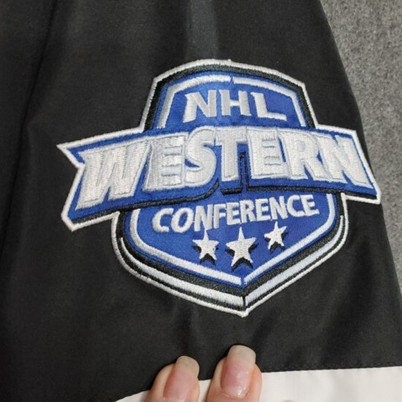 Las Vegas Golden Knights NHL Pullover Windbreakerd Jacket Stitched Men's LG NWT - Picture 5 of 5